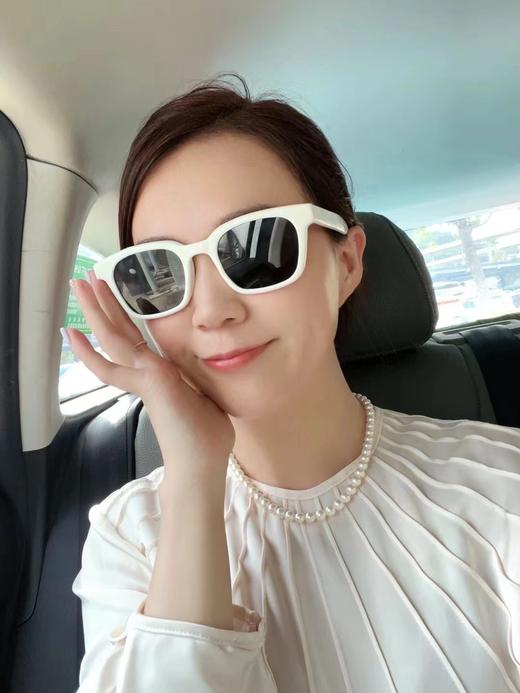 时尚奶白方框墨镜 商品图2