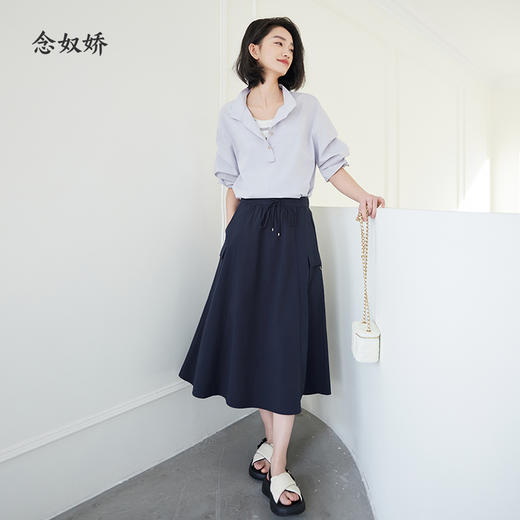 【商场同款】CNV5493 “ 晨雾紫造型衬衫 ”  晨曦紫柔和娴静 大H廓形包容性好,不显腰腹 气泡袖优美又独特，把休闲与浪漫挥洒得轻盈自如 商品图1