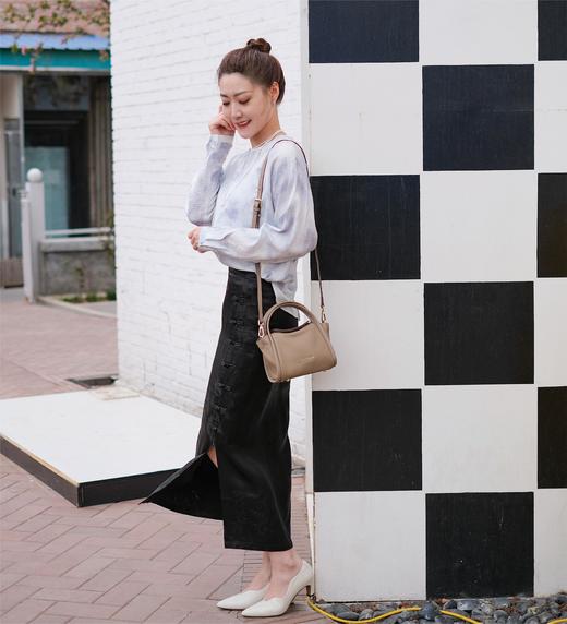 小托特包 | VINEY含牛皮斜挎菜篮子水桶轻奢大容量手提小包V90627 商品图5