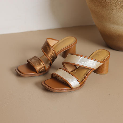 【预售5天】时尚简约，国风丝绸头层牛皮粗跟高跟凉拖DTN&A896-3 商品图5