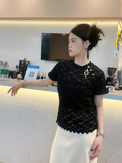 圆领装饰订珠蕾丝花短袖衫 3522040012 商品图5