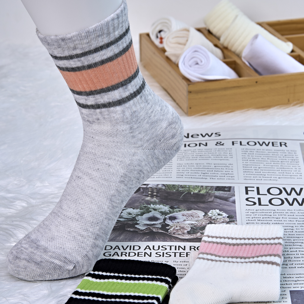 【7-10岁】大童网面中筒袜[2413106]