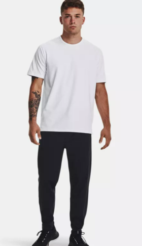 天空之城-男士UA Meridian短袖T恤