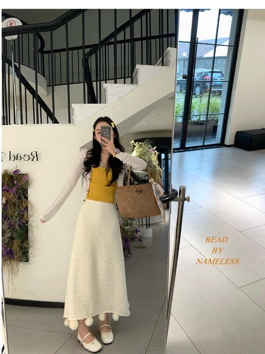 Read Nameless /陪朋友产检穿的姜黄吊带+球球裙 商品图10