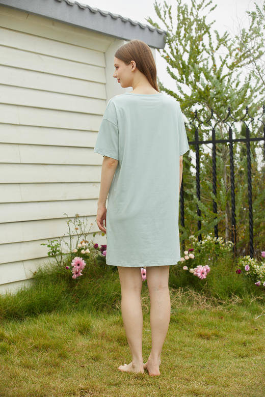 【满2件/99元】【秀黛】女立体装饰短袖裙女士夏季睡裙L2551075T【门店同款】【如遇缺货自动退款，介意勿拍】 商品图5