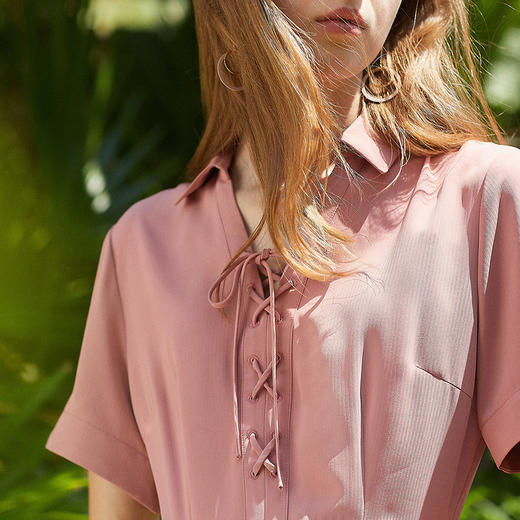 欧芮儿欧芮儿 2019夏装收腰显瘦绑带V领短袖a字连衣裙女中长款 商品图3