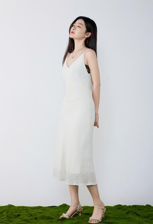 唯美柔光鱼尾吊带裙 商品图2