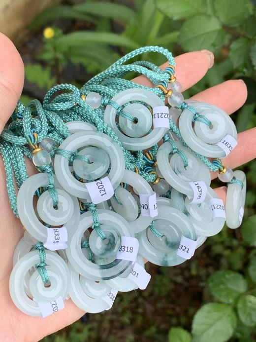 【直播大场福利】冰种飘花子母扣吊坠 平安吉祥 随机发货 含证书 商品图4