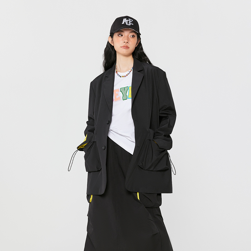 YKYB黄子韬潮流西装上衣2025新款设计感拼接撞色运动休闲西服外套
