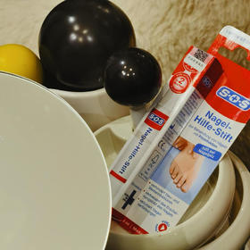 [屁侠推荐]德国SOS 深层修hu 改善指甲 亮甲固甲 灰指甲XIU复笔