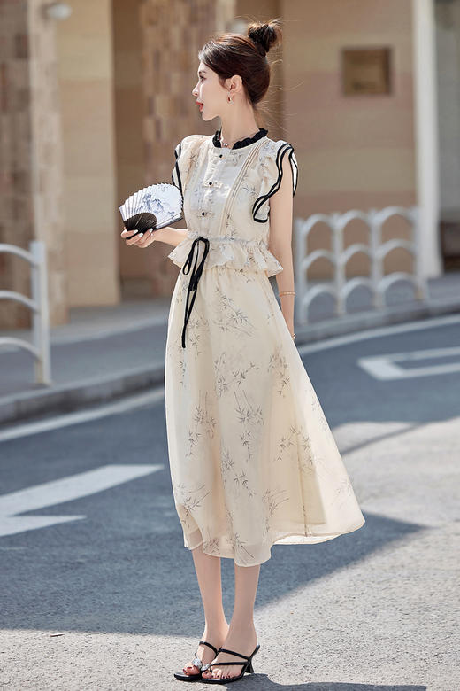 2024夏季新款气质淑女连衣裙长裙子三件套 BX2511 商品图3