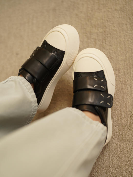 升级款魔术贴休闲鞋四季可穿 舒适好走显瘦 约4cm自然增高 羊皮鞋里垫炒鸡Q弹柔软舒适 魔术贴懒人设计一脚蹬免系鞋带 深冬加绒毛绒鞋（现货）深冬加绒休闲鞋 鞋楦优雅秀美上脚显瘦不臃肿的加绒鞋！ 商品图14