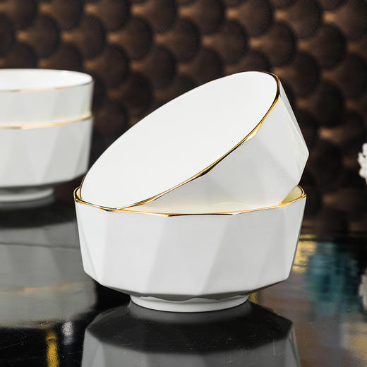 【精选】尚行知是景德镇骨瓷无色釉手工描金餐具20件套 高温烧制 做工细腻 简单大方 商品图3