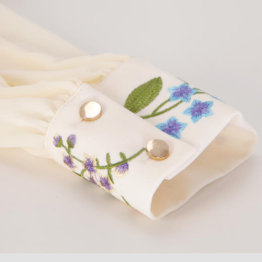 PF834斯尔丽2024新中式改良旗袍领口绣花手工盘扣不挑身材显高连衣裙 商品图5