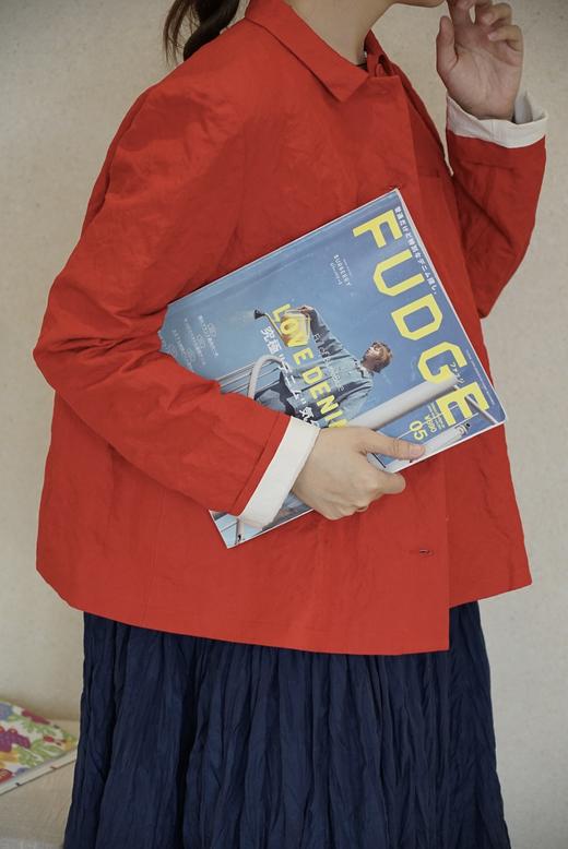 (5折) apuntob 圆领微A字版型红色短外套 商品图5