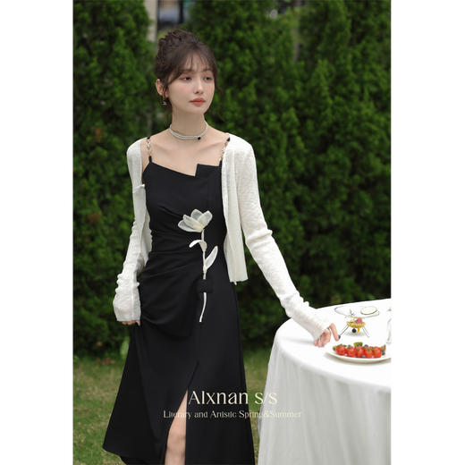 鹿向南「云意花语」黑色吊带连衣裙新款女夏季法式设计感套装L35365 商品图0