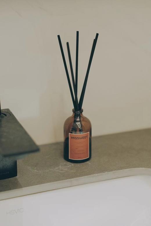 【积分兑换】随浙江仓订单一起发！老客福利！！无火香薰黑色瓶子1瓶！超好闻！ 商品图0