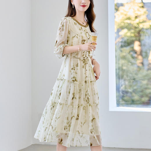 SM 82496900乔其真丝连衣裙时尚印花系带收腰桑蚕丝裙 商品图1