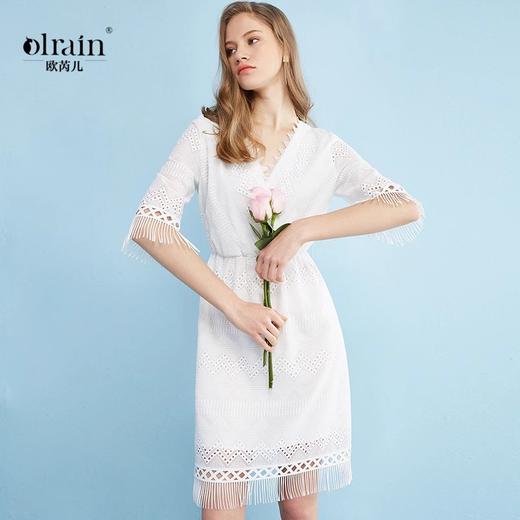 欧芮儿欧芮儿 2018夏收腰镂空流苏V领白色蕾丝连衣裙女中长款 商品图0