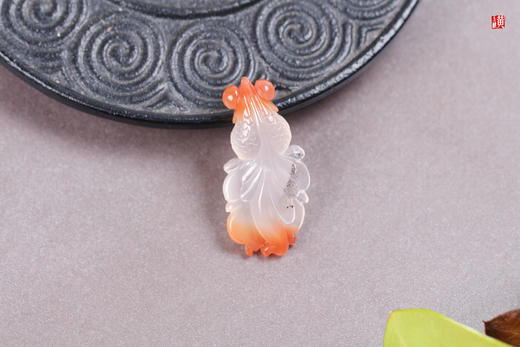南红冰飘金鱼【鸿运灵鱼】吊坠 配精美挂绳 商品图0