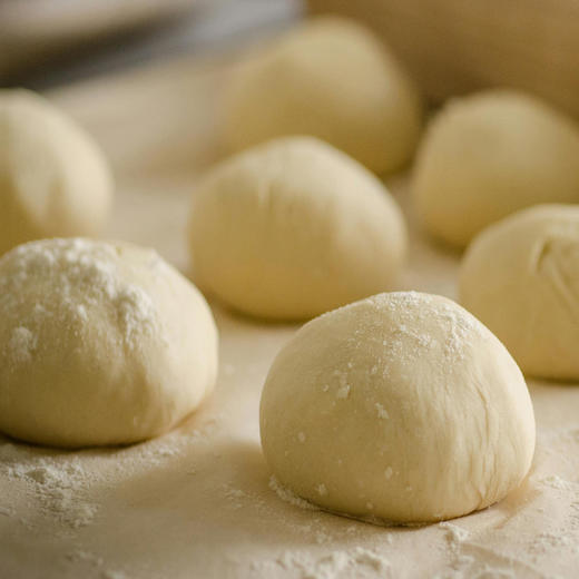 富世康自发粉1kg/袋 家用包子馒头花卷面粉小麦粉 无需酵母 商品图3