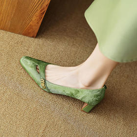 尖头粗高跟布羊皮，新中式复古浅口单鞋YCJX-H-A750