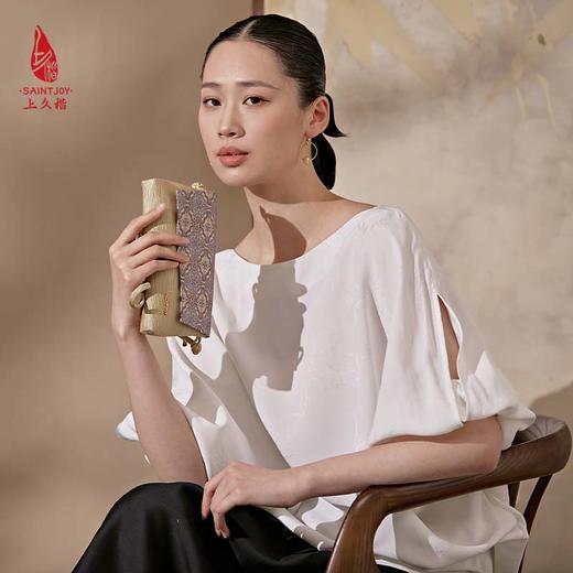 SAINTJOY/上久楷 女式手拿包 斜背包 荾纹定胜  BWS22B1310 商品图3