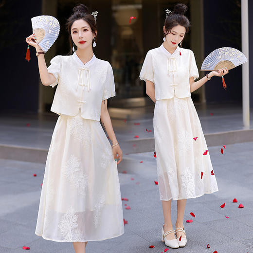 夏装时尚刺绣清新通勒港风设计流行复古盘扣款两件套套裙HR-HMQY5308 商品图0
