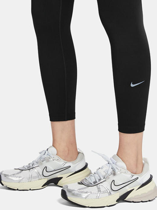 Nike/耐克女子紧身裤NIKE ONE 速干高腰九分裤普拉提瑜伽裤FN3233-010 商品图3