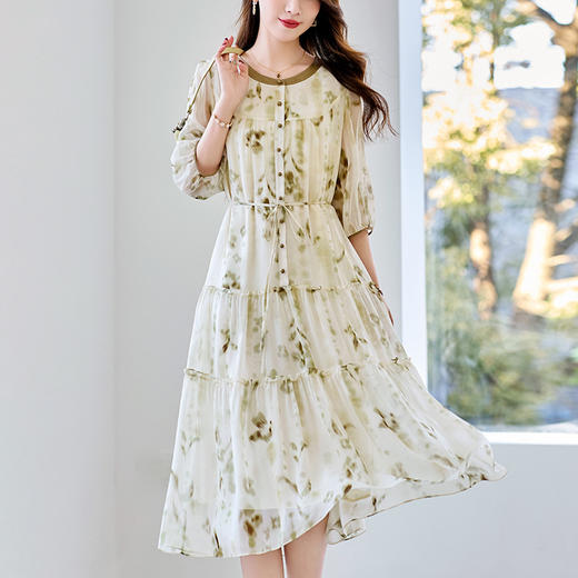 SM 82496900乔其真丝连衣裙时尚印花系带收腰桑蚕丝裙 商品图2