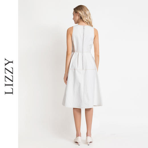 LIZZY时尚简约双明线减龄优雅无袖赫本风牛仔连衣裙8035 商品图1