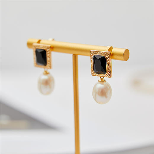 Pearl moments 925银天然淡水珍珠 黑玛瑙油画珍珠耳环【该商品不支持用券】 商品图1