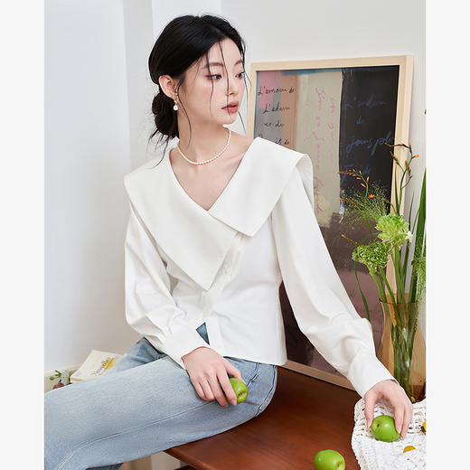 法式气质优雅通勤风白衬衫女不规则设计感翻领衬衣V0040801 商品图0