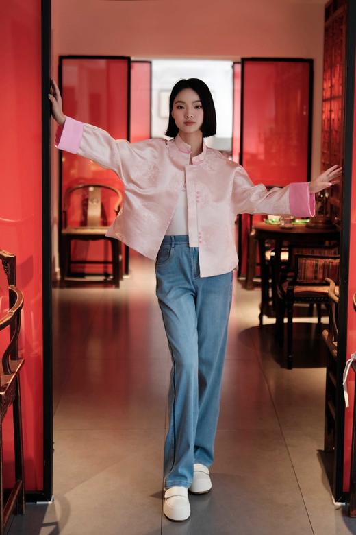 升级款魔术贴休闲鞋四季可穿 舒适好走显瘦 约4cm自然增高 羊皮鞋里垫炒鸡Q弹柔软舒适 魔术贴懒人设计一脚蹬免系鞋带 深冬加绒毛绒鞋（现货）深冬加绒休闲鞋 鞋楦优雅秀美上脚显瘦不臃肿的加绒鞋！ 商品图7