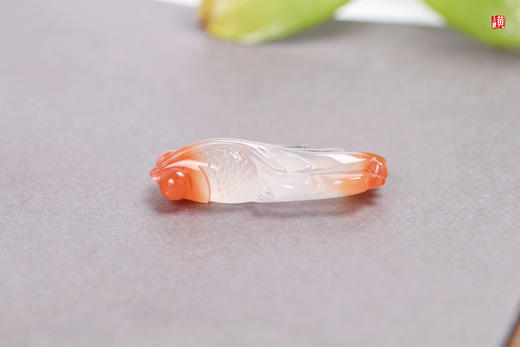 南红冰飘金鱼【鸿运灵鱼】吊坠 配精美挂绳 商品图3