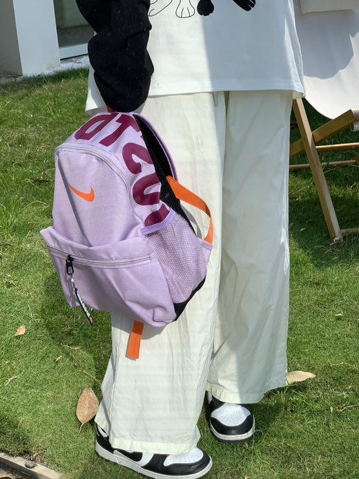 年龄无边界 勾子热门字母亲子小奶包双肩包 商品图3