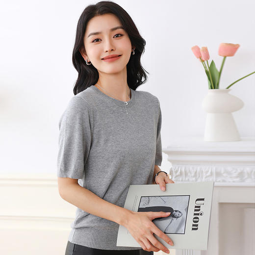 纤束马简约百搭圆领短袖T恤 YRT-705 商品图6