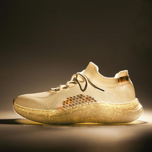 【额外送鞋带一副❗️】FUSARO富萨罗“真爆米花大底”运动鞋，软到无语，轻巧透气，夏天潮鞋，男女同款，三色可选 商品图0