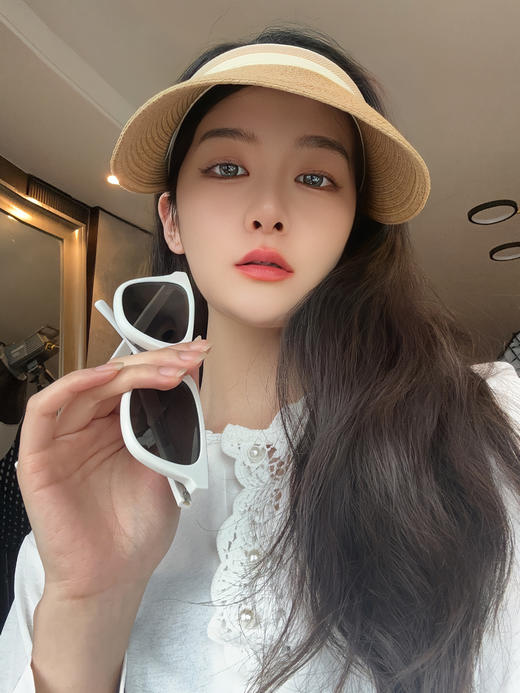 时尚奶白方框墨镜 商品图5