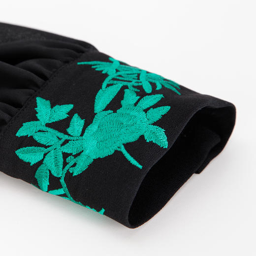 PF836斯尔丽2024新中式改良旗袍绣花精致日常宴会皆可国风连衣裙 商品图5