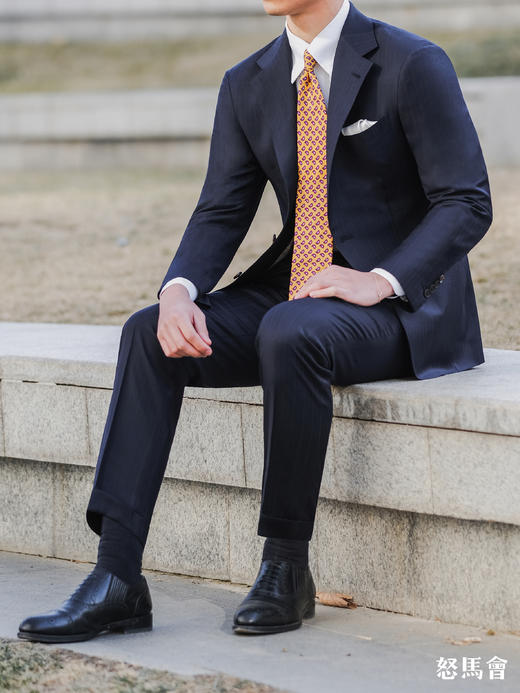 Vitale Barberis Canonico Perennial Super 110’s 澳洲美丽诺羊毛藏蓝色全麻衬套装 商品图4