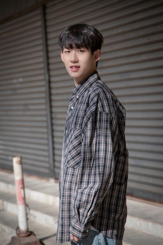 41932149复古格纹长袖衬衫 商品图0