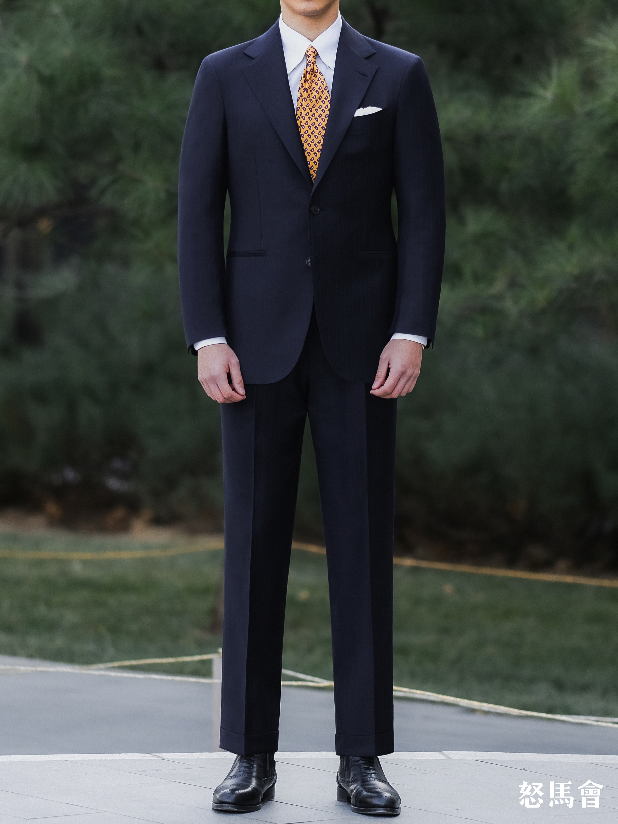 Vitale Barberis Canonico Perennial Super 110’s 澳洲美丽诺羊毛藏蓝色全麻衬套装