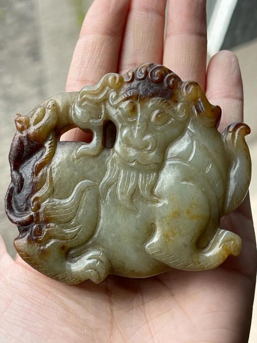 和田褐沁白玉瑞狮腰带扣环，顺丰包邮 商品图3