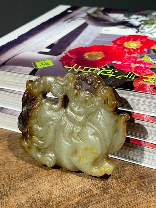 和田褐沁白玉瑞狮腰带扣环，顺丰包邮 商品图2