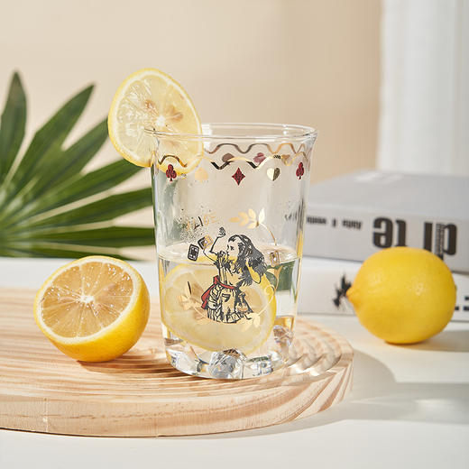 大英博物馆 爱丽丝漫游奇境系列 奇幻茶话会 玻璃对杯 套装礼盒 送朋友 生日礼物 商品图2