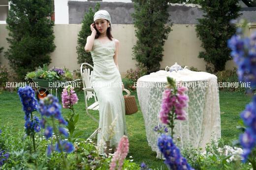 【门店同款】ENJOY夏季浪漫-茶歇V领吊带裙 157159440 商品图7