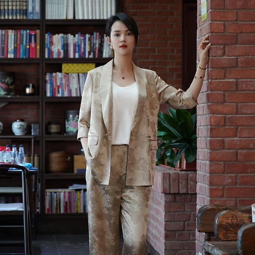 MJ2A075麦克斯菲瑞西服 商品图3