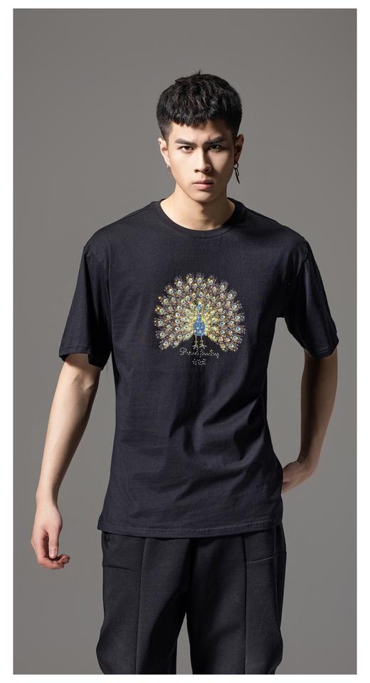PINLI品立新中式2024夏季新款孔雀烫钻烫画短袖T恤男士圆领体恤BG242111019 商品图7