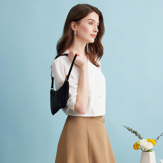 EITIE爱特爱夏季新款修身百搭通勤衬衣上衣女7409107 商品图7